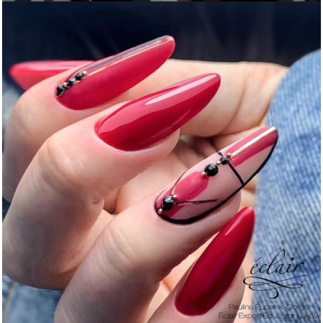 QUEEN`S SIDE - UV Nagellack 7ml ECLAIR