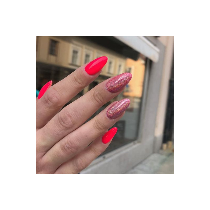 062 Hot Pink Gel polish 8ml VICTORIA VYNN-Online-Shop-Double Beauty Shop