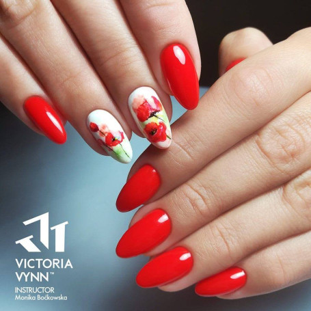 222 Fire Engine Gel polish 8ml VICTORIA VYNN