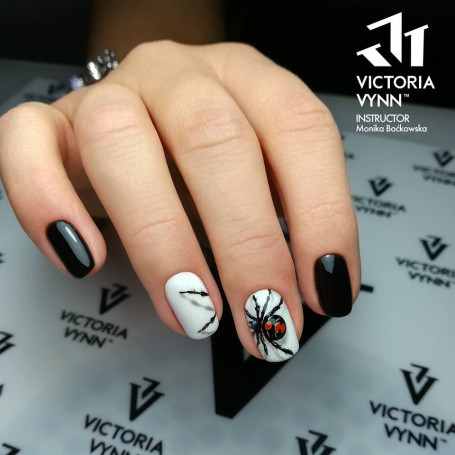 202 Real Ivory Gel polish 8ml VICTORIA VYNN