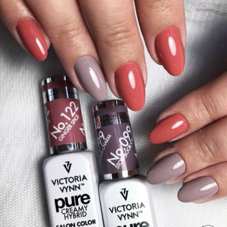 099 Storybook Charm — Gel polish Pure Creamy 8ml VICTORIA VYNN