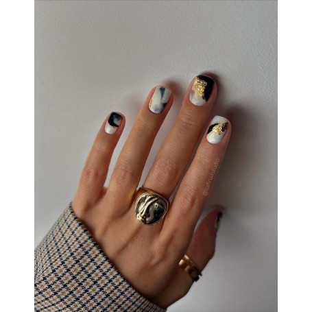 Nagelfolie Saint P - Nail Wraps by provocative nails & safinailstudio