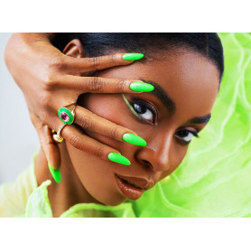 332 Insane Green - Gel polish 8ml VICTORIA VYNN 2