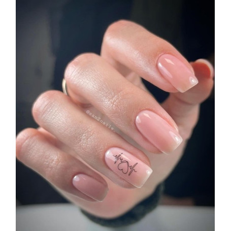 NUDE — Top Coat (no wipe) 8ml VICTORIA VYNN