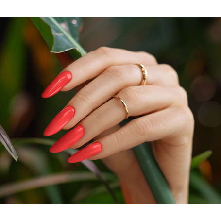 250 New Love — Gel polish Pure Creamy 8ml VICTORIA VYNN