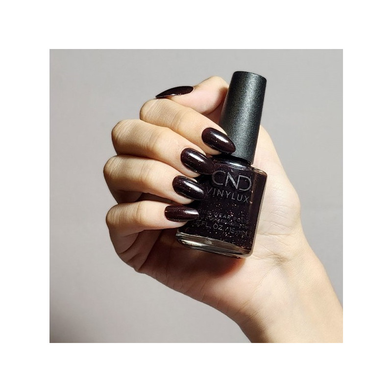 198 Poison Plum - Nagellack 15ml CND VINYLUX-Online-Shop-Double Beauty Shop