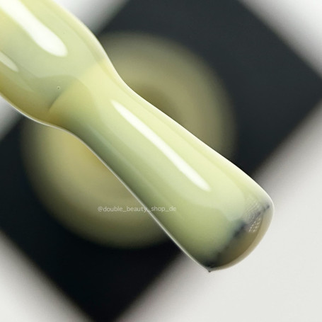 01 Cream Base Coat 10ml NAILS OF THE DAY