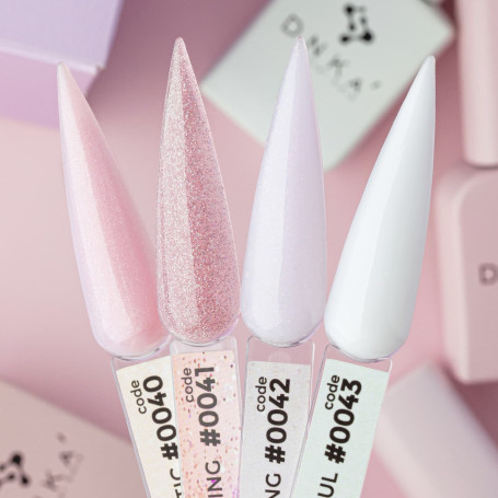 0040 Romantic - Cover Base Coat 12ml DNKa