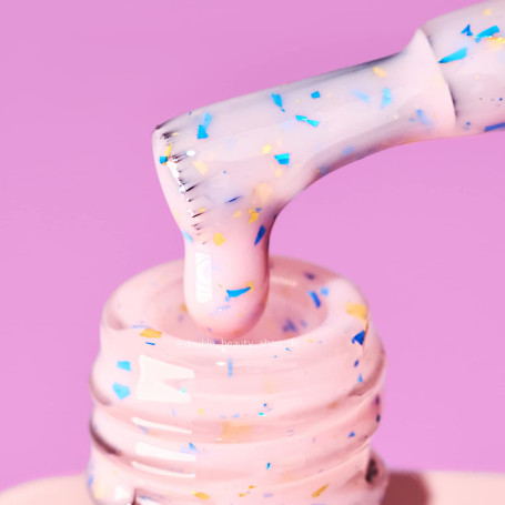 0010B Ukrainian - Cover Base Coat 12ml DNKa