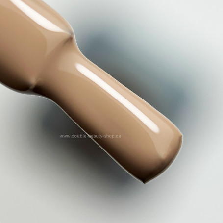 243 Desert Sand — Gel polish Pure Creamy 8ml VICTORIA VYNN