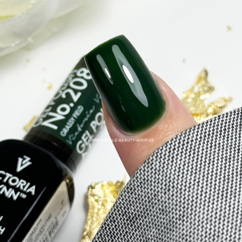 208 Grassy Field Gel polish 8ml VICTORIA VYNN-Online-Shop-Double Beauty Shop
