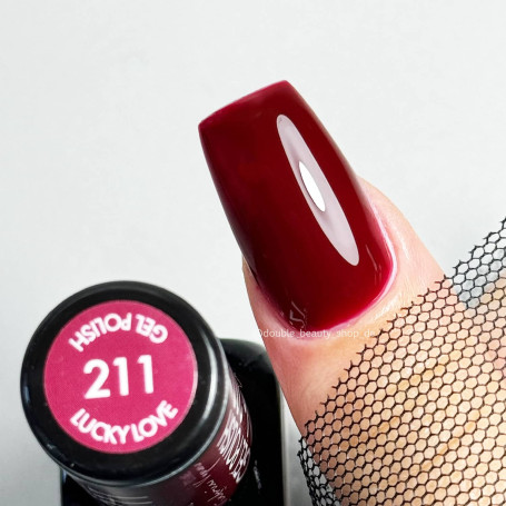 211 Lucky Love - Gel polish 8ml VICTORIA VYNN