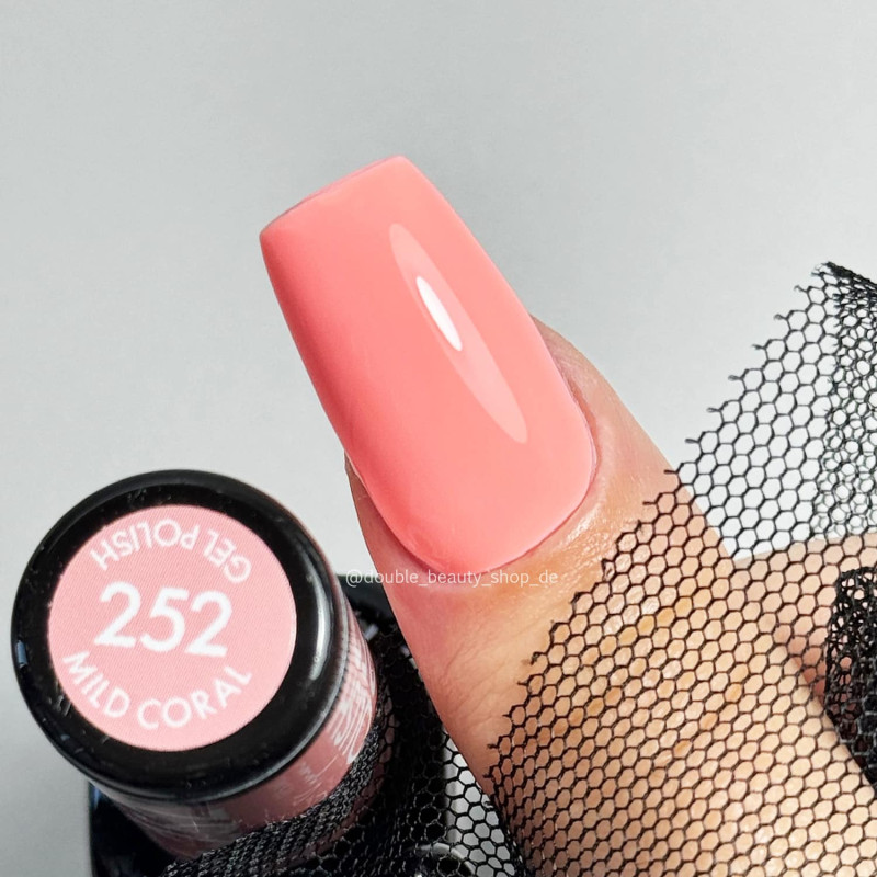 252 Mild Coral Gel polish 8ml VICTORIA VYNN-Online-Shop-Double Beauty Shop