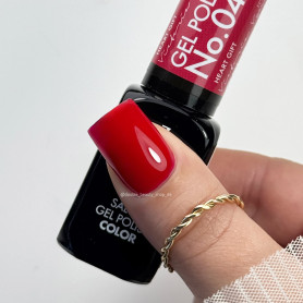 047 Heart Gift Gel polish 8ml VICTORIA VYNN