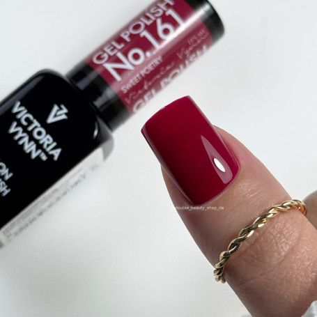 161 Sweet Poetry Gel polish 8ml VICTORIA VYNN