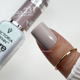 231 Morning Mist — Gel polish Pure Creamy 8ml VICTORIA VYNN