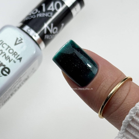 140 Frog Prince — Gel polish Pure Creamy 8ml VICTORIA VYNN