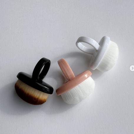 White - STAUBPINSEL Ringform