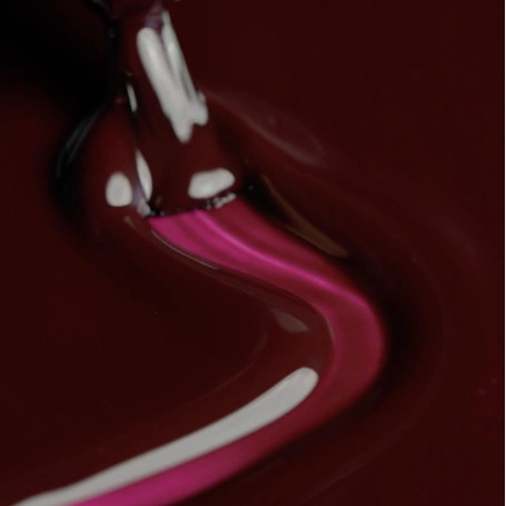 939 90s Rich - UV Nagellack 7ml Semilac